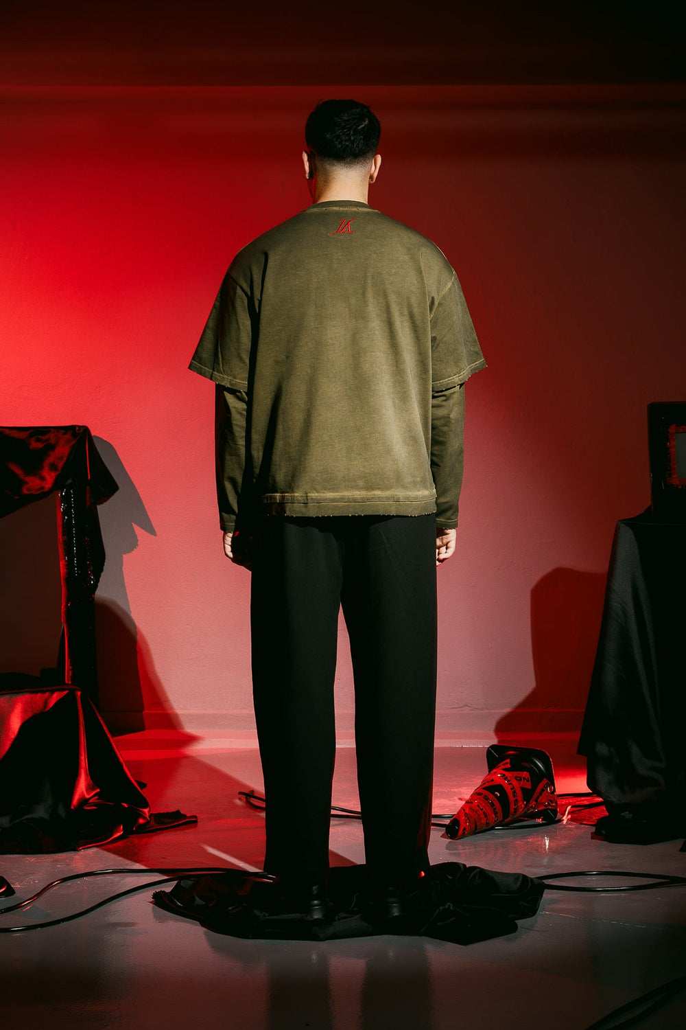 sweatshirt